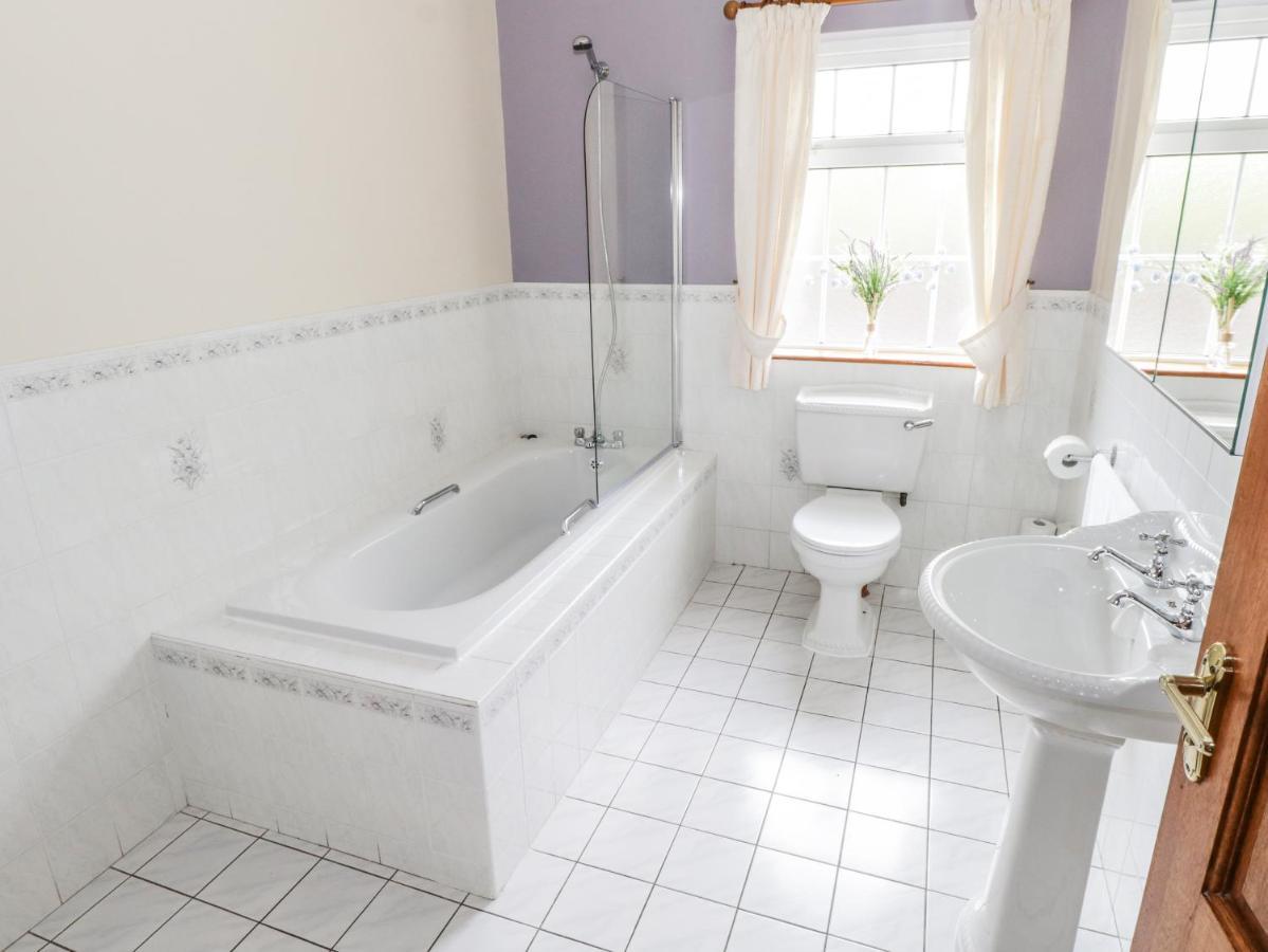 Clodagh's Hébergement de vacances Collooney